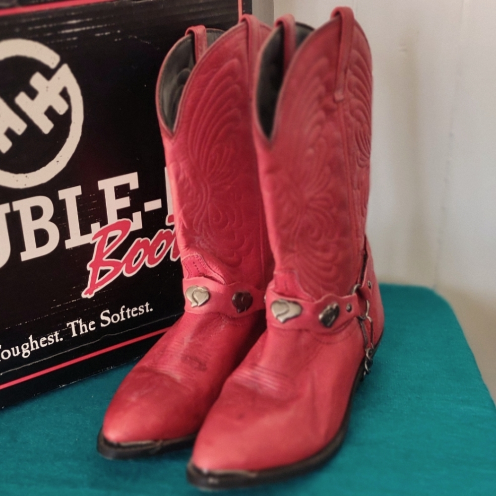 Red Leather Mid calf Cowboy Boots Hearts Chain Sz 9.5 M